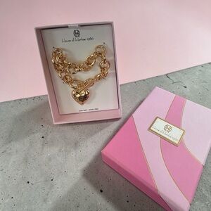House of Harlow 1960 Gold Heart Bracelet